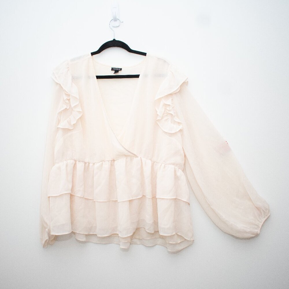 Torrid Chiffon Ruffled Surplice Crop Top Size 3